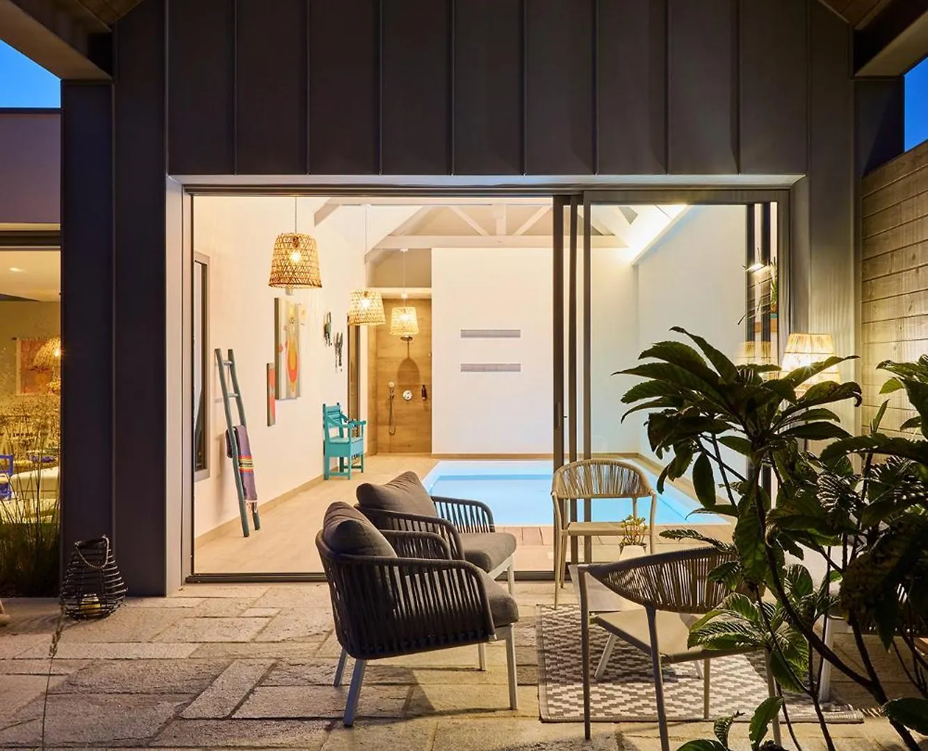 Superbe Villa 5 Etoiles, Piscine Interieure Chauffee 29C Combrit